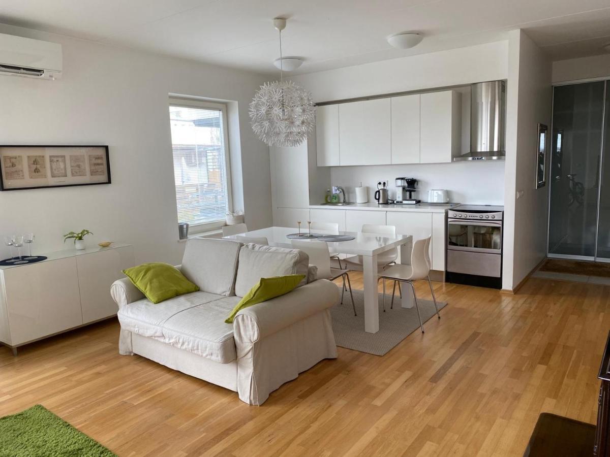 Papli Seaview Apartment 페르누 외부 사진